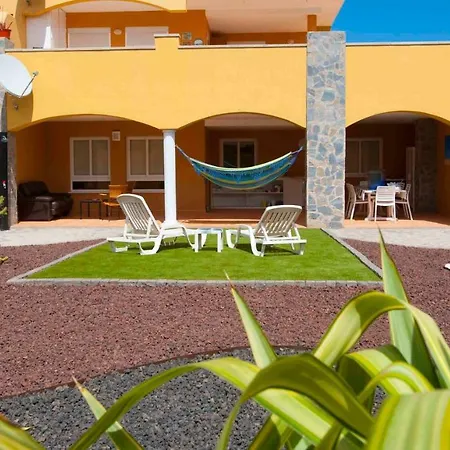 Gin 72 Premium Lägenhet *