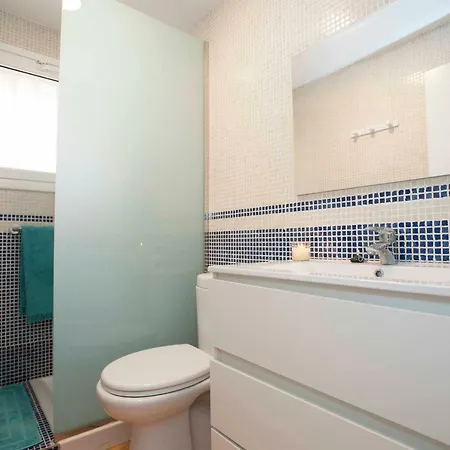 Gin 72 Premium Lägenhet