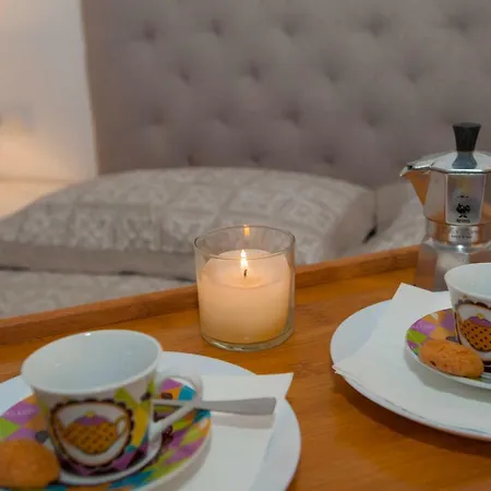 Gin 72 Premium דירה